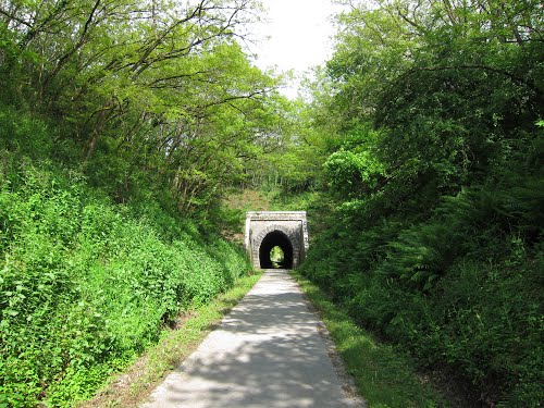 Pont sous voie verte